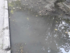 «Лужи нечистот на улице Чехова невозможно откачать из-за маленькой глубины», - администрация Новочеркасска