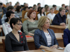 Муниципальных служащих Новочеркасска поздравили с профессиональным праздником