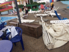 Новочеркасский аквапарк укрепил зонты после происшествия с женщиной и ребенком