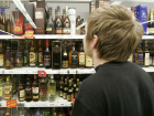 Два уголовных дела завели в Новочеркасске за продажу алкоголя детям