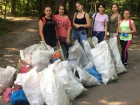 В Новочеркасске бизнес-леди организовала уборку рощи «Красная весна»