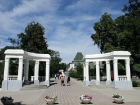 Власти Новочеркасска решили разделить Александровский парк на две части