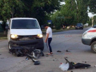 Ехавший без шлема скутерист пострадал в ДТП под Новочеркасском