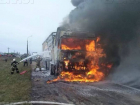 На трассе недалеко от Новочеркасска сгорела фура после ДТП