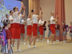 Новочеркасская школа №23 широко отметила 50-летний юбилей 