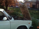 В Новочеркасске в районе улиц Народной и Буденновской преступники взламывают и грабят автомобили