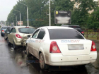 В Новочеркасске «Чери Фора» врезалась в небольшую пробку из машин