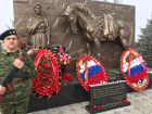 Потрясающий памятник новочеркасским курсантам-защитникам КБР установили в Ново-Ивановском