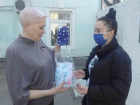 Серебряные волонтеры из Новочеркасска сшили защитные маски для детей-сирот
