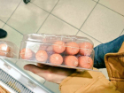 Опасные сосиски и цыплят-бройлеров без маркировки обнаружили в детском саду Новочеркасска