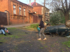 Экстремальный переворот "семерки" на улице Буденновской в Новочеркасске устроил молодой водитель