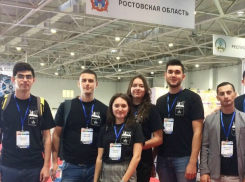 «От винта»: новочеркасские ученые-политехники приняли участие в фестивале научно-технического творчества