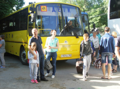 90 новочеркасских детей поехали к Черному морю