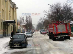 Подозрительная сумка стянула к БСМП все экстренные службы Новочеркасска