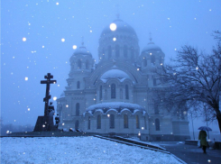 Синоптики предсказали пасмурную и морозную новогоднюю ночь в Новочеркасске