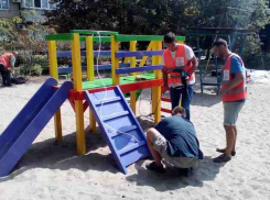 В Новочеркасске потратят 172 тысячи рублей на установку двух детских площадок
