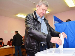 В Новочеркасске за место в городской Думе поборются завхоз, педагог и безработный 
