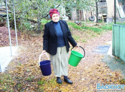Мэр Новочеркасска подключился к поиску водопроводной трубы на улице Комитетской