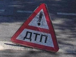 На дороге под Новочеркасском в ДТП пострадал водитель