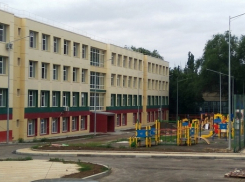 Недоработки, допущенные во время ремонта новочеркасской школы № 11, устранят во внеурочное время