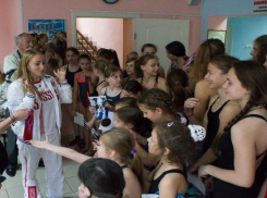 Влада Чигирёва провела мастер-класс для юных спортсменок