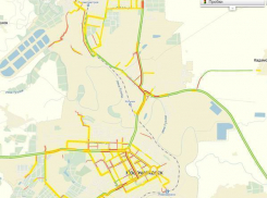 Новочеркасск встал в автомобильных пробках на нечищеных улицах