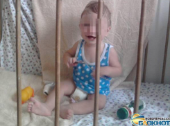 В Новочеркасске 11-месячная малышка обварила ноги кипятком