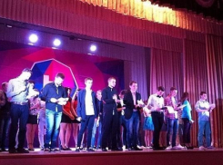 Команда КВН из Семикаракорска увезла новочеркасский кубок