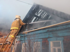 В Новочеркасске в пожаре пострадала женщина