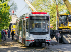 В Новочеркасск приехали новые трамваи
