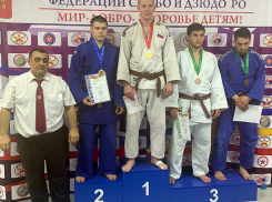 Новочеркасские дзюдоисты завоевали пять медалей на областном Чемпионате 