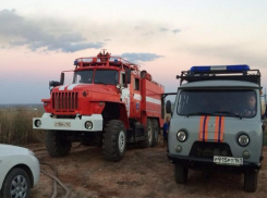 Из-за неосторожности жителей пламя охватило сразу несколько районов Новочеркасска