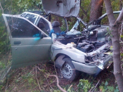 Под Новочеркасском на «десятке» разбился насмерть молодой парень