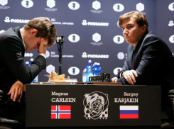 Карякин невероятно упорно держит оборону с Карлсеном, - Игдиров