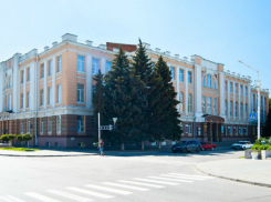 Тогда и сейчас: новочеркасский театр