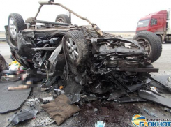 Под Новочеркасском при столкновении четырех автомобилей погибло 3 человека, 3 пострадало
