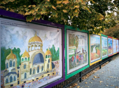 Первая детская галерея на свежем воздухе открылась в Новочеркасске