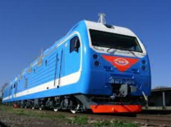 НЭВЗ передал РЖД первую партию электровозов