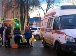 Перебегающая дорогу пенсионерка попала под колеса иномарки в Новочеркасске