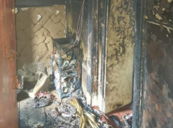 В Новочеркасске горел жилой дом