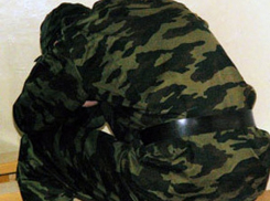 В Новочеркасске военнослужащий сдал два автомобиля сослуживцев на металлолом