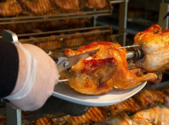 В Новочеркасске голодные наркоманы украли жареных кур