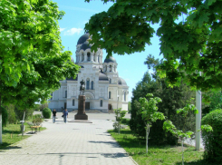 Новочеркасцев ждет жара