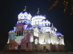 Кафедральный собор в Новочеркасске собрал 3000 прихожан на Рождество