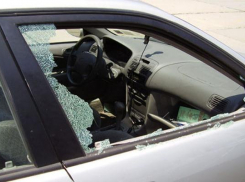 На трассе под Новочеркасском промышляют автоворы