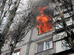  В Новочеркасске сгорела квартира в пятиэтажке