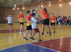 Гандболисты из Новочеркасска заняли призовое место на областном чемпионате