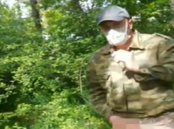 Новочеркасский извращенец, «орудующий» в роще, попал на видео