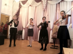 «Наполнив музыкой сердца» прошел концерт музыкальной школы имени Рахманинова в Новочеркасске