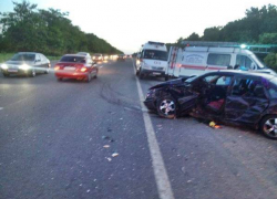 В ДТП на въезде в Новочеркасск пострадали три человека, среди них 7-летний ребенок